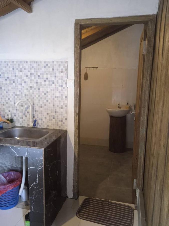Kayu Tua Villa Uluwatu Esterno foto