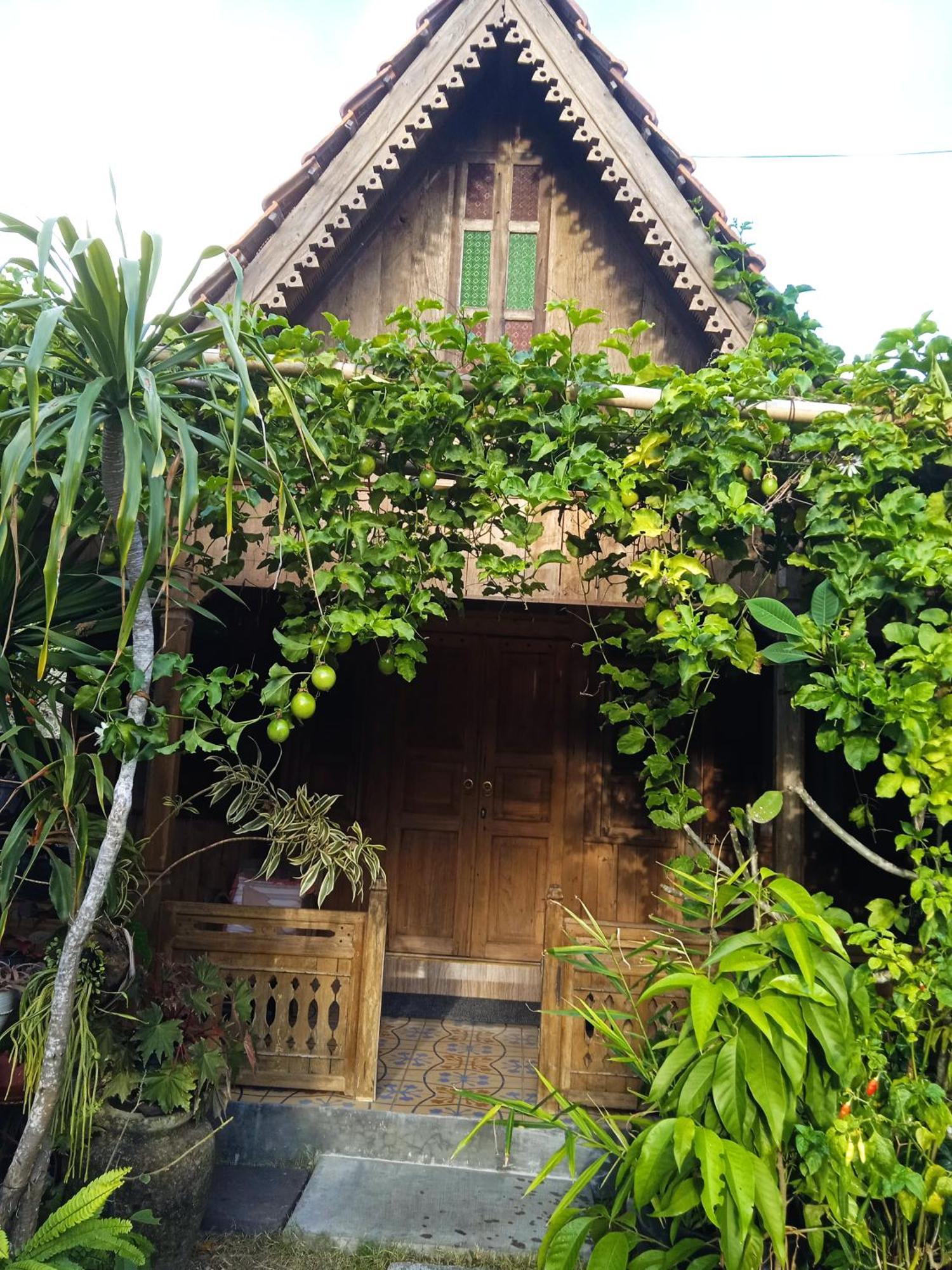 Kayu Tua Villa Uluwatu Esterno foto