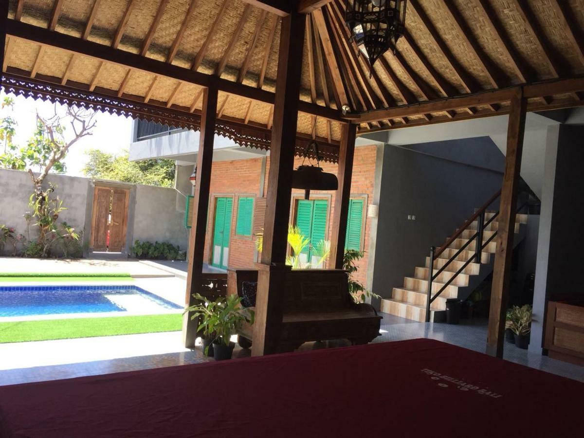 Kayu Tua Villa Uluwatu Esterno foto
