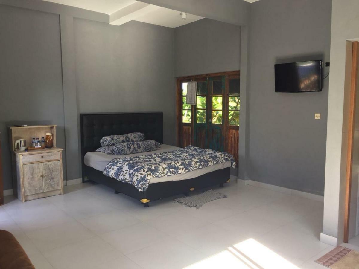 Kayu Tua Villa Uluwatu Esterno foto